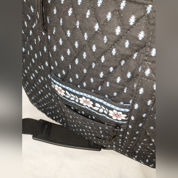 NWT Vera Bradley Retired Alpine Black Metro Laptop Messenger Travel Shoulder Bag - Picture 6 of 16